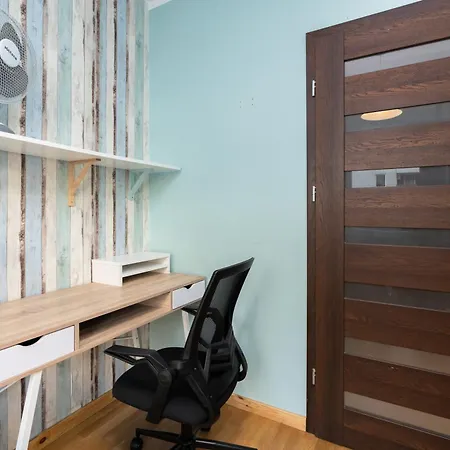 Appartamento Osiedle Avia Cosy By Bookinghost *